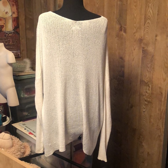 Awesome FREE AS A BIRD plus size Women’s Blouse - Picture 3 of 15